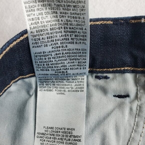 Levi's Dark Wash Button-Fly Jeans Shorts Size 8 - Picture 5 of 7